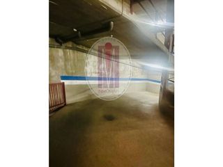 Garaje en venta en Els Canyars en Castelldefels