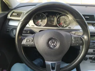 Volkswagen Passat 2012