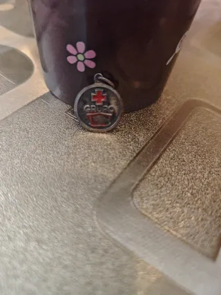 Medallón Plata Cruz Roja Grupo