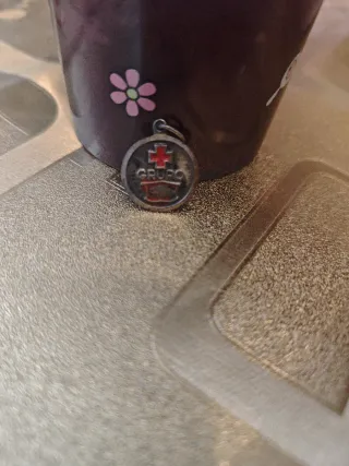 Medallón Plata Cruz Roja Grupo