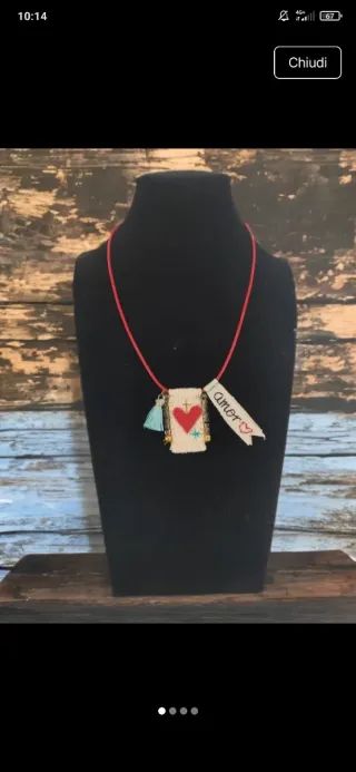 Collar hecho a mnao Gypsy Style Unisex con corazón