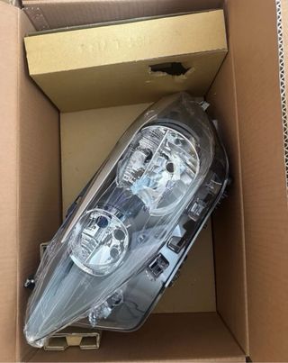 Faro izquierdo bmw serie 1 f20/f21 nuevo