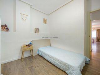 Piso en venta en Playa del Cura en Torrevieja