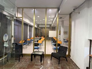 Oficina en alquiler en Centre en Sabadell