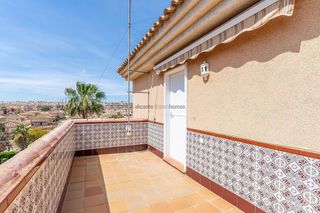 Casa en venta en Nueva Torrevieja - Aguas Nuevas en Torrevieja