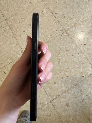 iPhone 16 128GB Negro