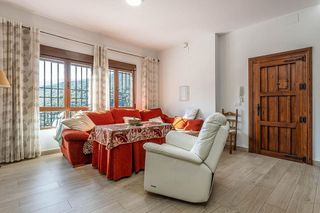 Edificio en venta en Huétor Tájar