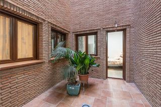 Edificio en venta en Huétor Tájar