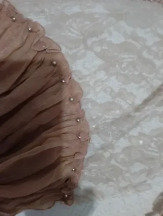 Chal/pañuelo triangular encaje beige