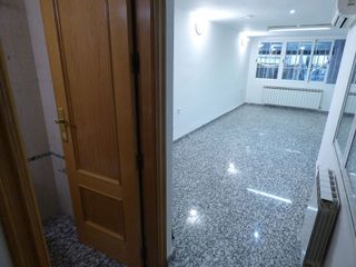Local comercial en alquiler en Villacerrada - Centro en Albacete