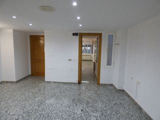 Local comercial en alquiler en Villacerrada - Centro en Albacete