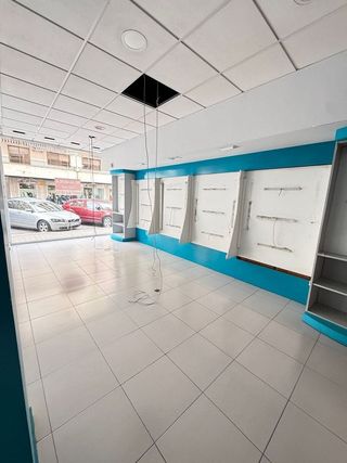 Local comercial en alquiler en Centro - El Pilar en Ciudad Real
