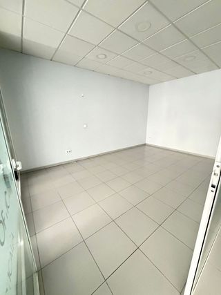 Local comercial en alquiler en Centro - El Pilar en Ciudad Real