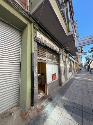 Local comercial en venta en La Chantría - La Lastra en León