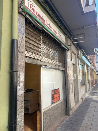 Local comercial en venta en La Chantría - La Lastra en León