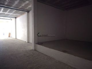 Local comercial en venta en Zona Fernández Ladreda en Pontevedra