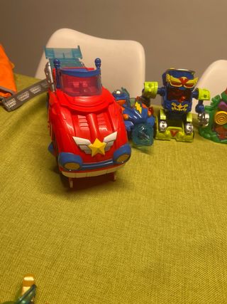 Superthings - Lote de Figuras