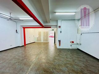 Local comercial en alquiler en Centre en Castelldefels