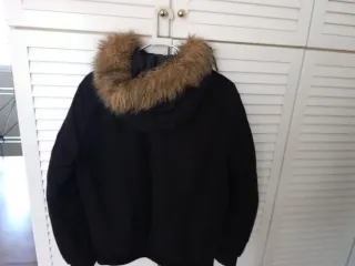 Chaqueta Negra Hombre con Capucha