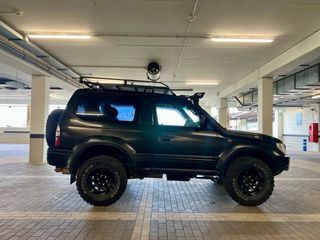 Toyota Land Cruiser 90 VX 2001