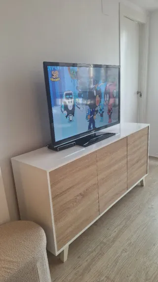 Aparador Roble y Blanco