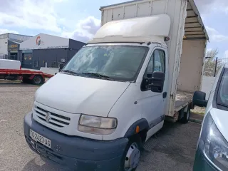 Renault máscot 2000