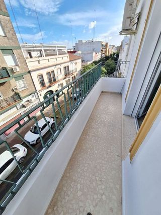 Piso en alquiler en Nervión en Sevilla