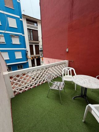 Casa adosada en alquiler en El Cabanyal- El Canyamelar en Valencia