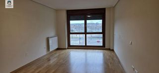 Piso en alquiler en Girón - Villa del Prado en Valladolid