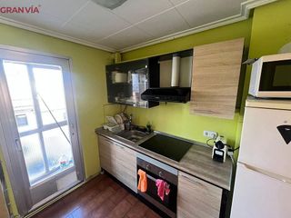 Piso en venta en Universidad - Los Lirios en Logroño