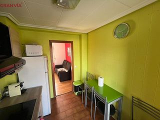 Piso en venta en Universidad - Los Lirios en Logroño