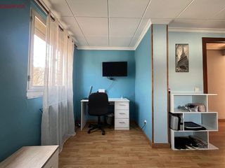 Piso en venta en Universidad - Los Lirios en Logroño