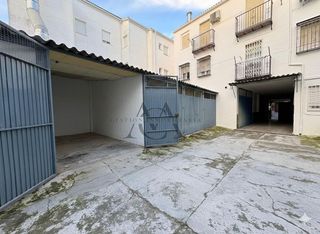 Garaje en venta en Lucena