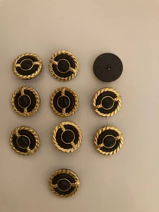 Botones alta costura vintage dorados y negros