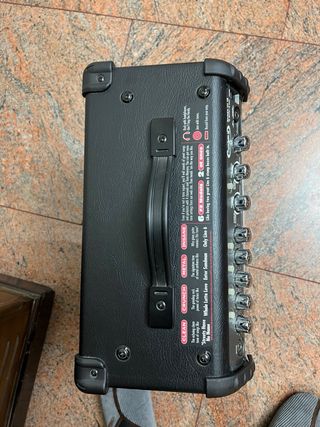 Amplificador Guitarra Line 6 Spider IV 15