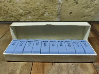 Scatola di gomme da cancellare Pelikan B80 anni '70