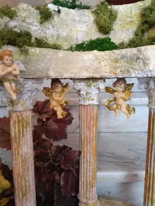 Scena Presepe Natalizio/Pasquale con Angeli