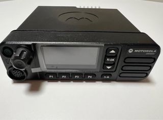 Motorola DM 4600e VHF completa di codino e micro