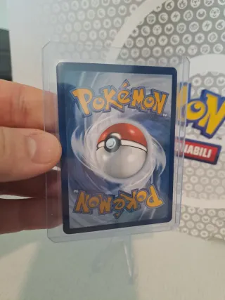 Giratina V ASTRO Carta Pokémon