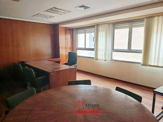 Oficina en venta en Centro en Logroño