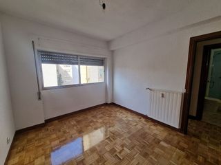 Piso en alquiler en Reyes Católicos en Alcalá de Henares