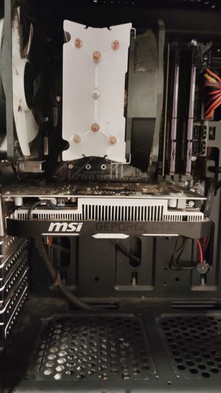 Ordenador PC Sobremesa MSI Negro/Plata