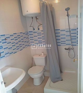 Edificio en venta en Barrio de Ciudad Jardín en Málaga