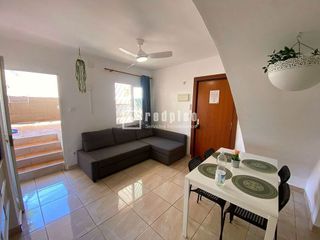 Edificio en venta en Barrio de Ciudad Jardín en Málaga