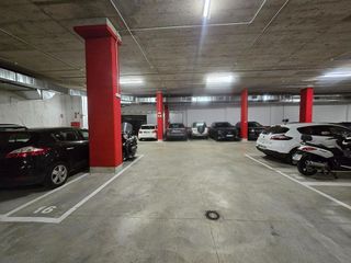 Garaje en alquiler en La Sagrera en Barcelona