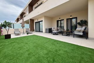 Piso en venta en El Acequión - Los Naúfragos en Torrevieja