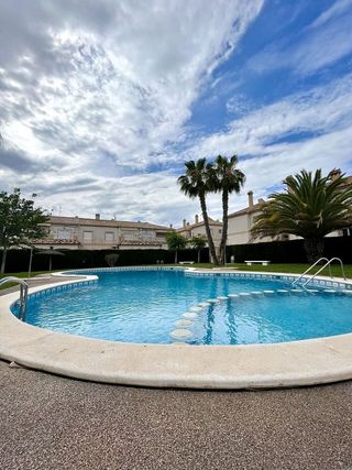 Ático en alquiler en Nueva Torrevieja - Aguas Nuevas en Torrevieja