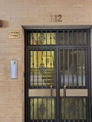 Garaje en venta en Palacio de Congresos - Urbadiez - Entrepuentes en Sevilla