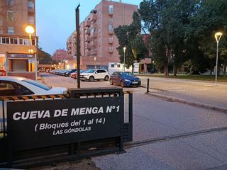 Garaje en venta en Palacio de Congresos - Urbadiez - Entrepuentes en Sevilla