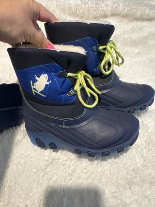 Botas apreski niño T.30 con luces